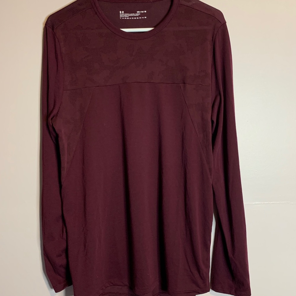 Under Armor Thread borne Burgundy Long SleeveShirt